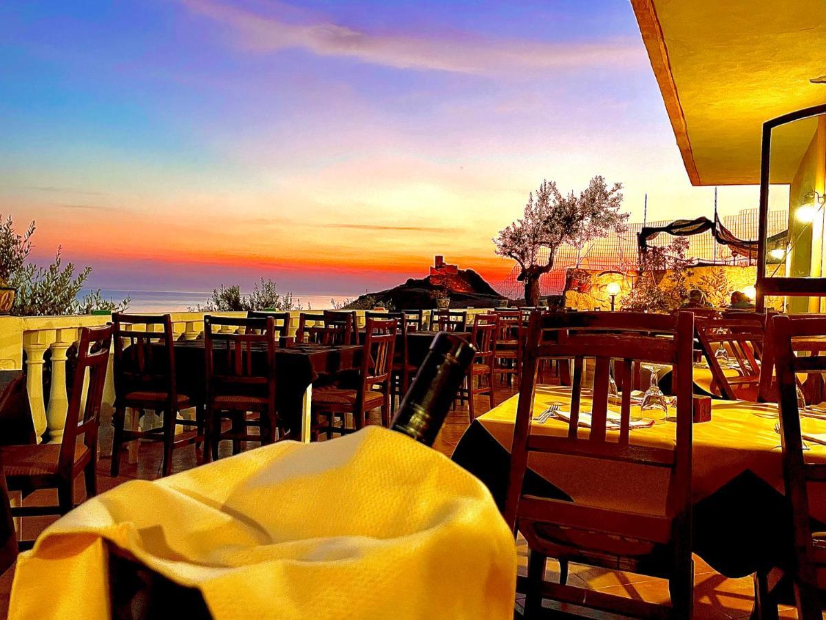 Bed and Breakfast La Collina Sul Mare Пальма-ди-Монтекьяро Экстерьер фото